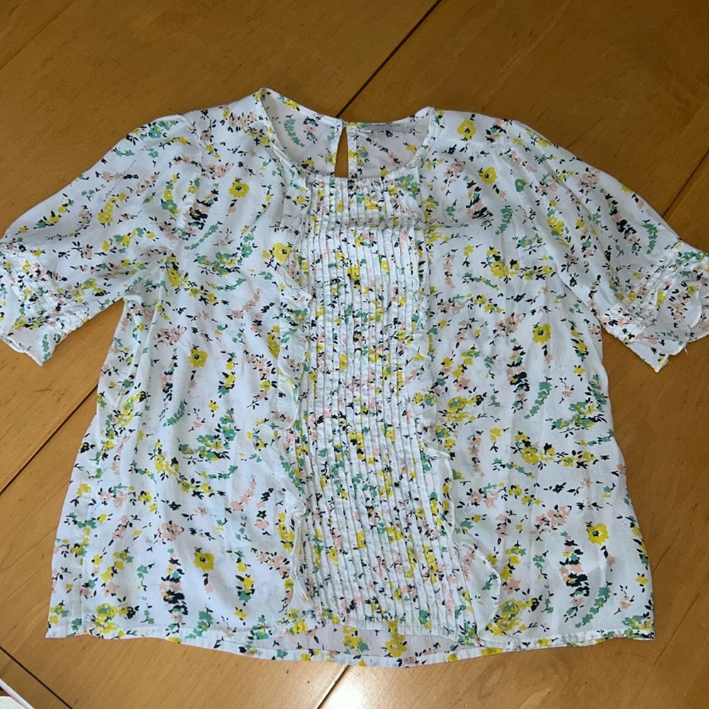 Lucky brand blouse. Size small.
